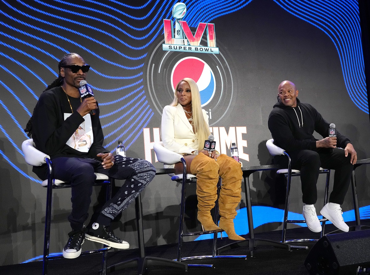Snoop Dogg, Mary J. Blige and Dr. Dre speak during the Pepsi Super Bowl LVI Halftime Show Press Conference