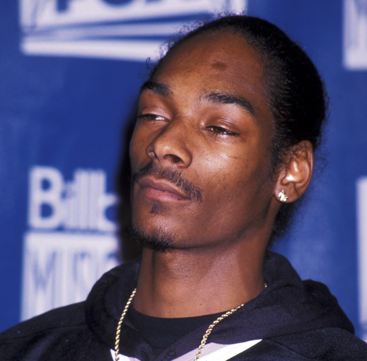 Snoop Dogg poses on red carpet for the 1993 Billboard Music Awards