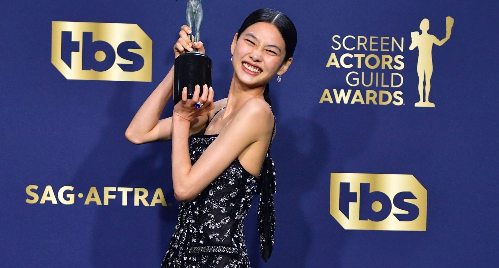 'Squid Game' HoYeon Jung at SAG Awards holding her trophy