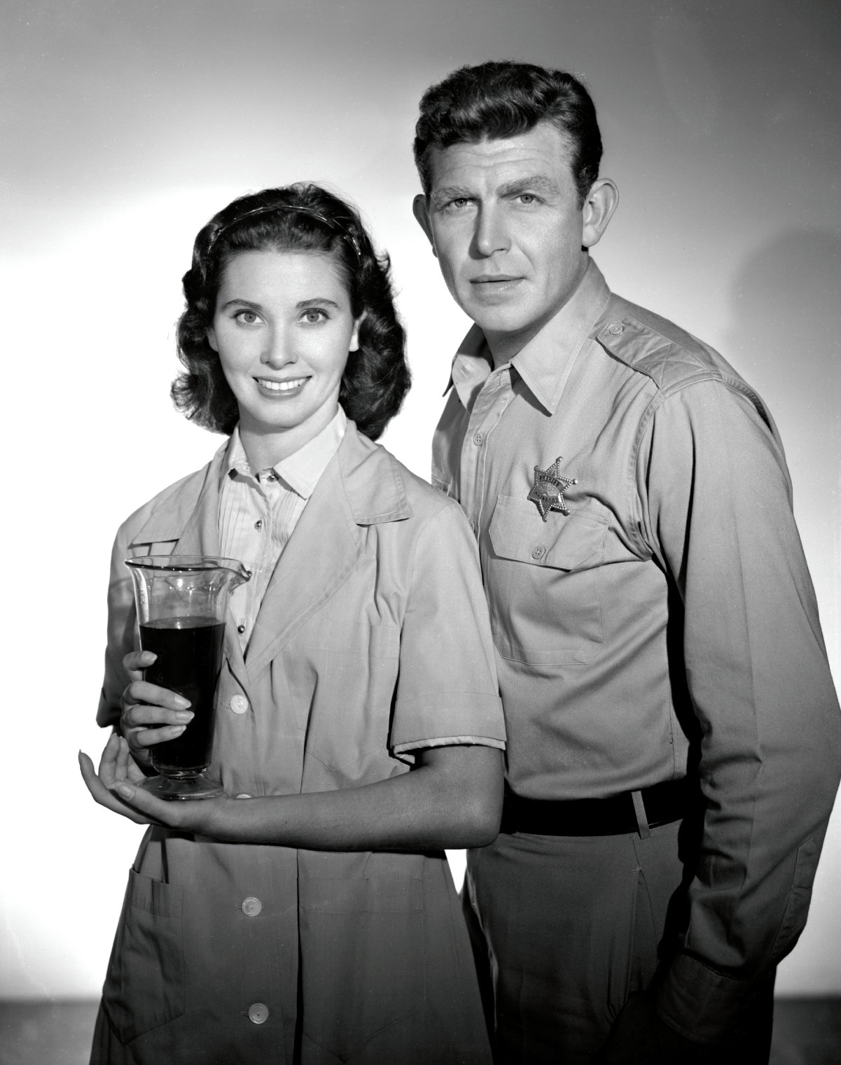 Actors Elinor Donahue and Andy Griffith pose for a promotional photo for 'The Andy Griffith Show'