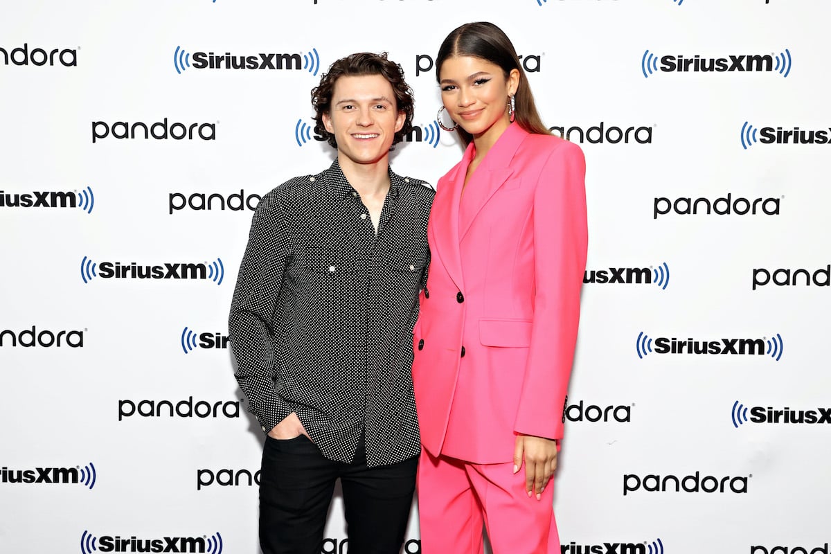 Tom Holland height and Zendaya height difference can be seen in this photo of the couple