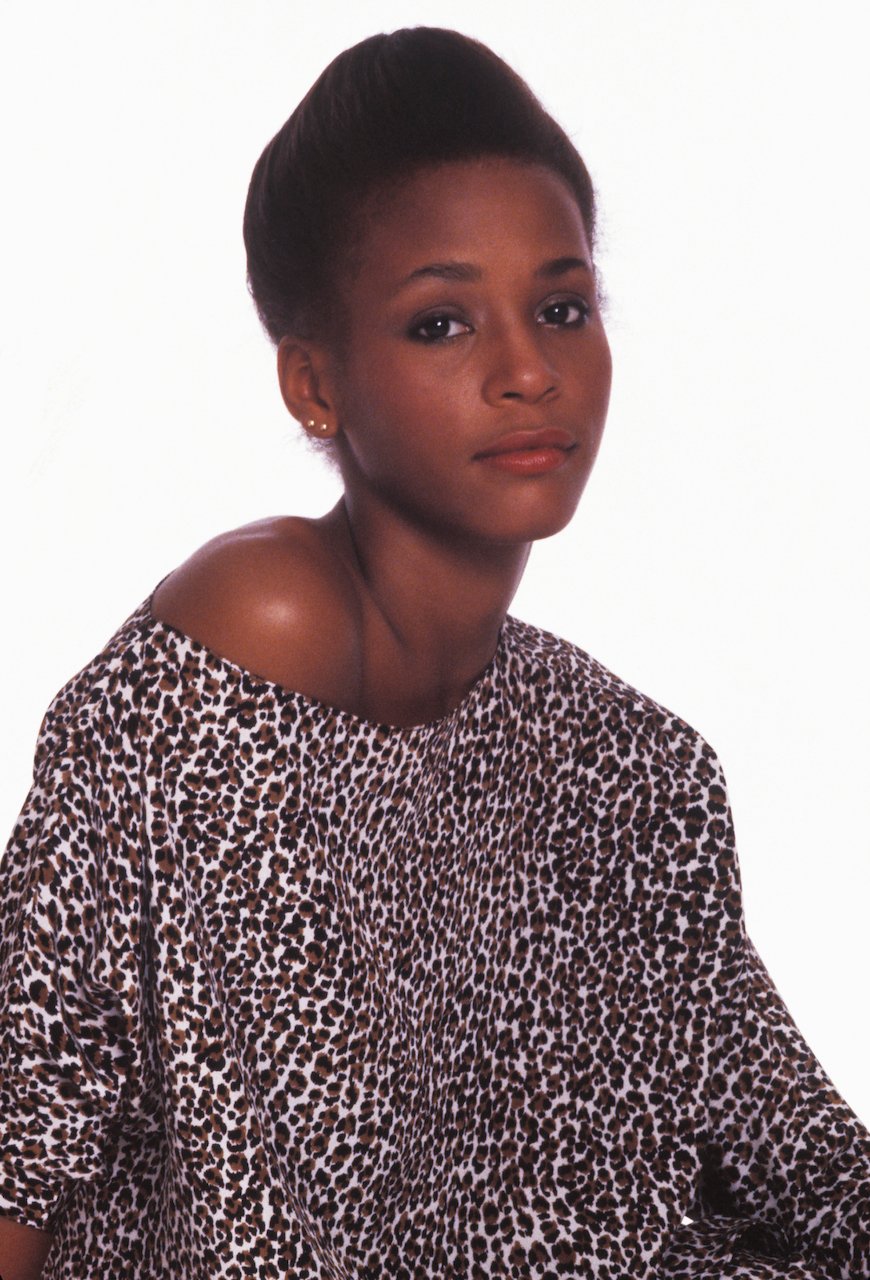 Whitney Houston poses for photo