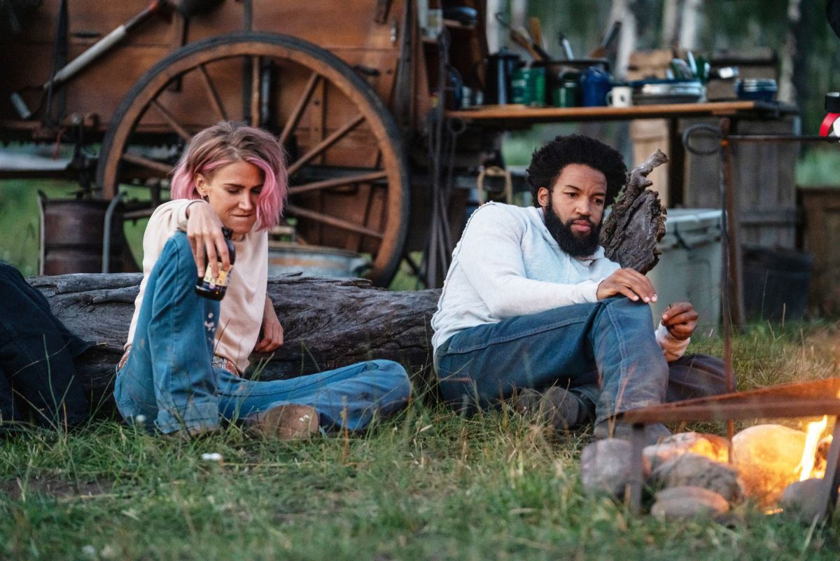 Yellowstone stars Jen Landon as Teeter and Denim Richards as Colby in an image from season 3