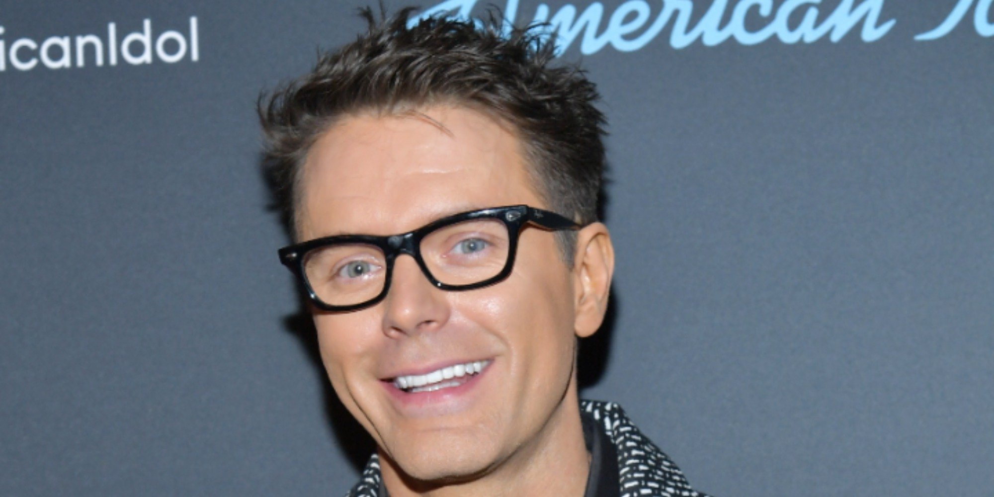 Bobby Bones on the set of American Idol.