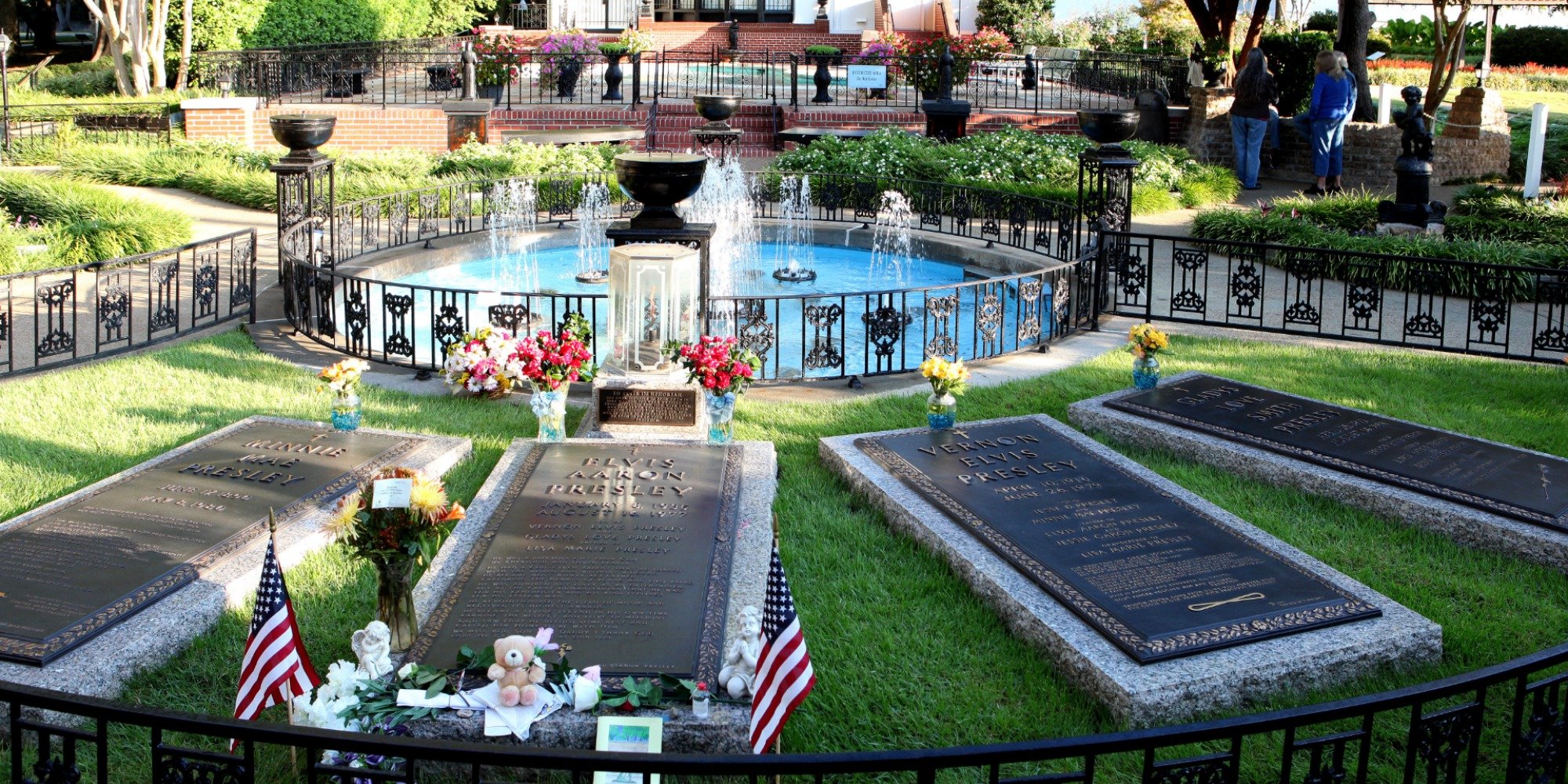 The meditation garden at Graceland.