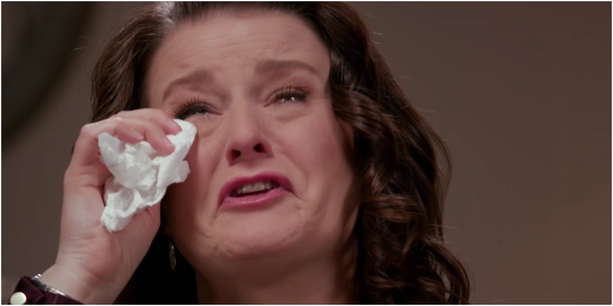 Robyn Brown cries during the second installment of the Sister Wives Tell-All.