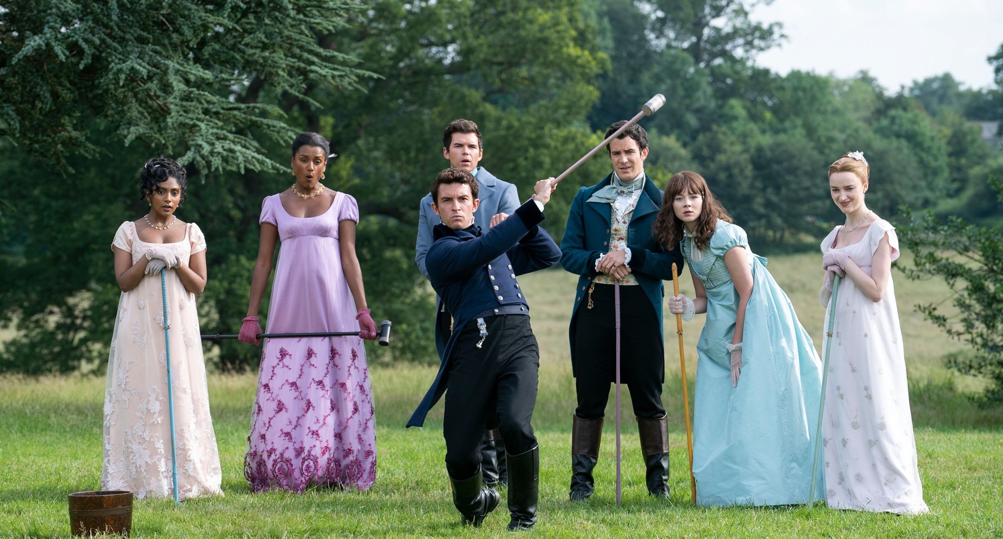 'Bridgerton' Season 2 cast playing Pall Mall on the country estate.