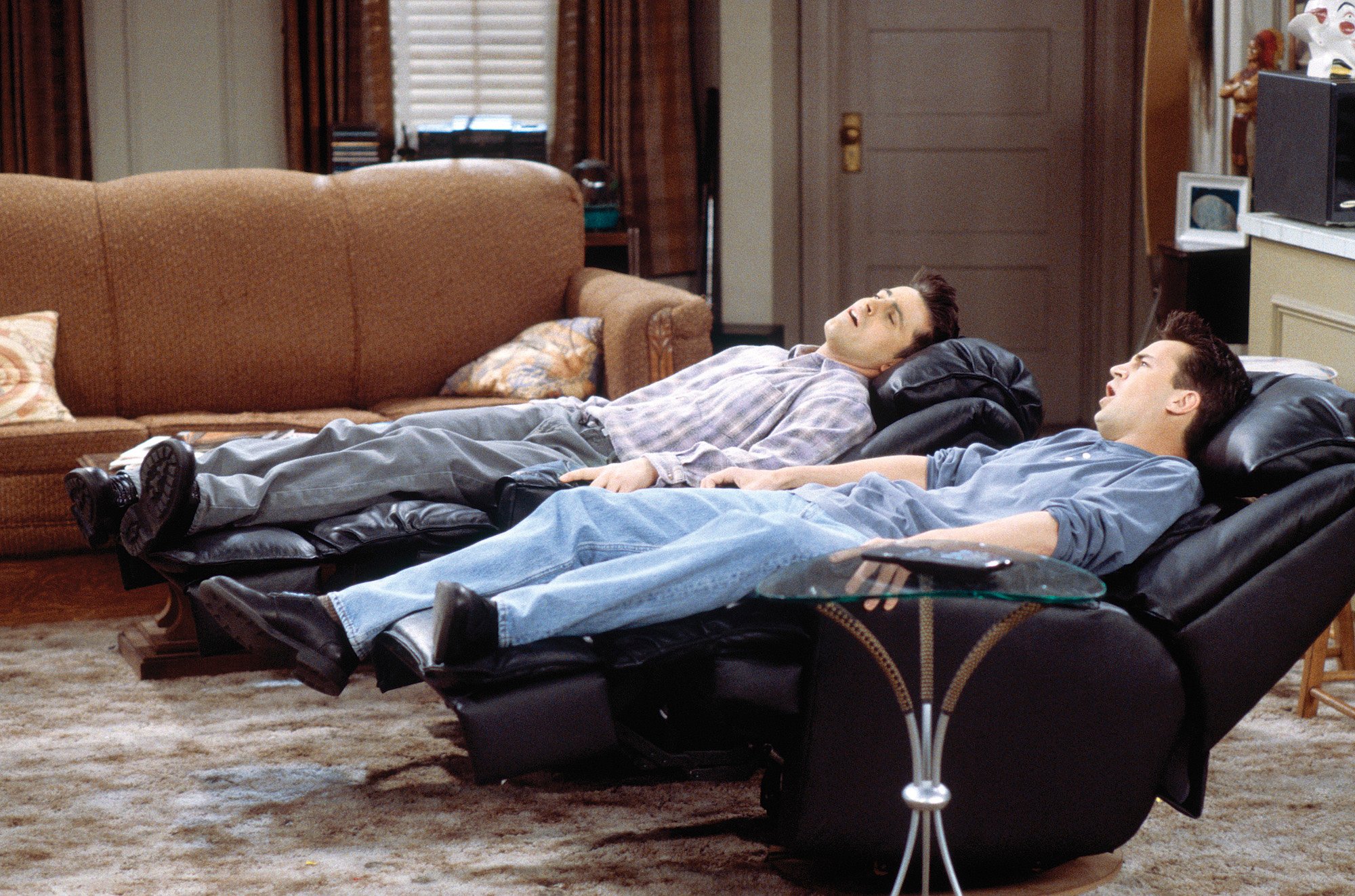 'Friends': Joey Tribbiani (Matt LeBlanc) and Chandler Bing (Matthew Perry) lay back in recliners