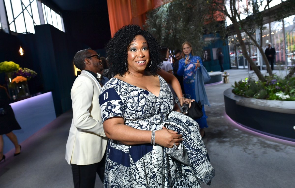 'Inventing Anna' creator Shonda Rhimes attends the 2020 Vanity Fair Oscar Party