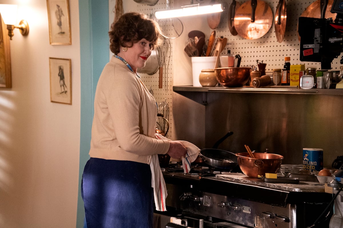 'Julia' star Sarah Lancashire cooks in Julia Child's kitchen