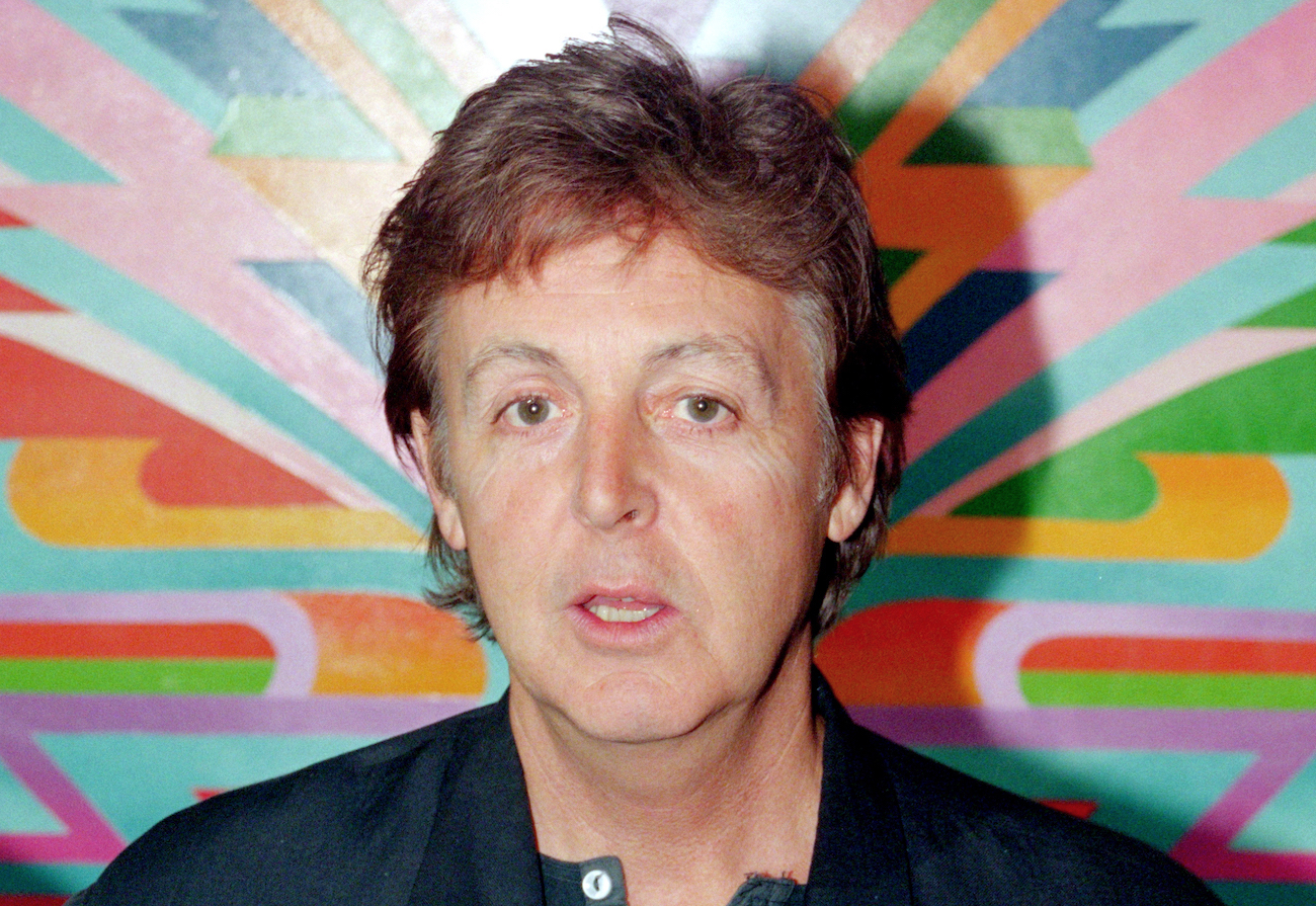 Paul McCartney on the TGI Friday show in 1995.