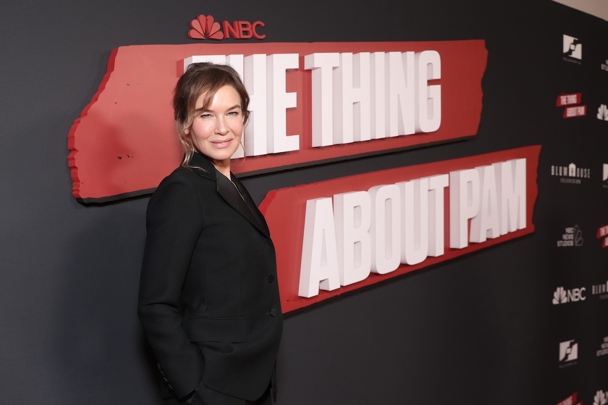 Renee Zellweger poses on the red carpet during 'The Thing About Pam' premiere
