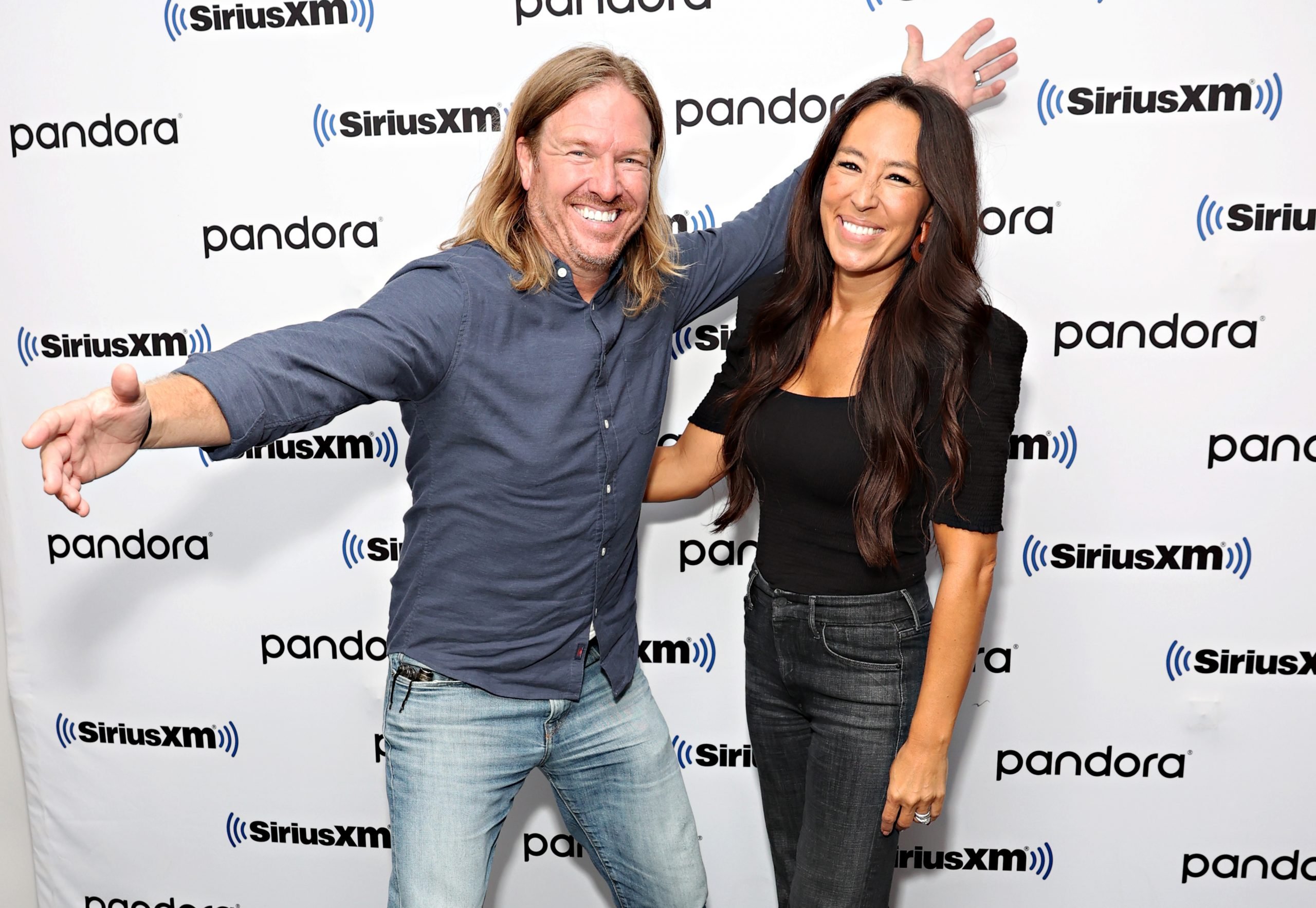Chip Gaines and Joanna Gaines pose together during their visit to SiriusXM Studios
