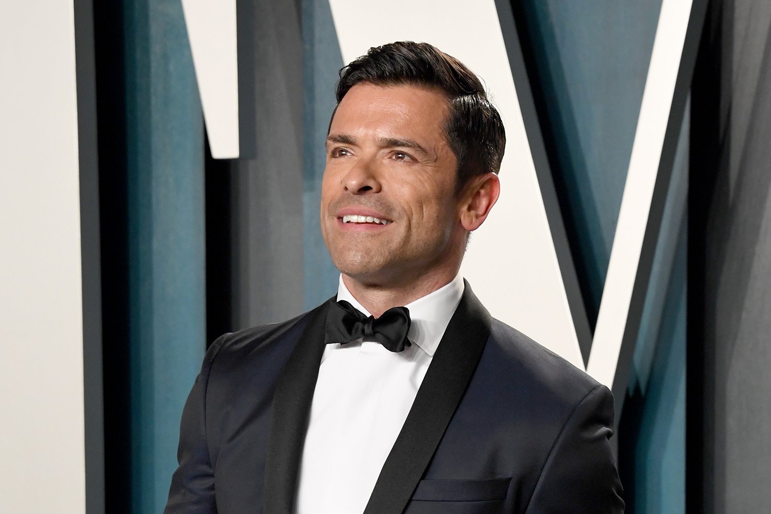 Riverdale star Mark Consuelos at the 2020 Vanity Fair Oscar Party