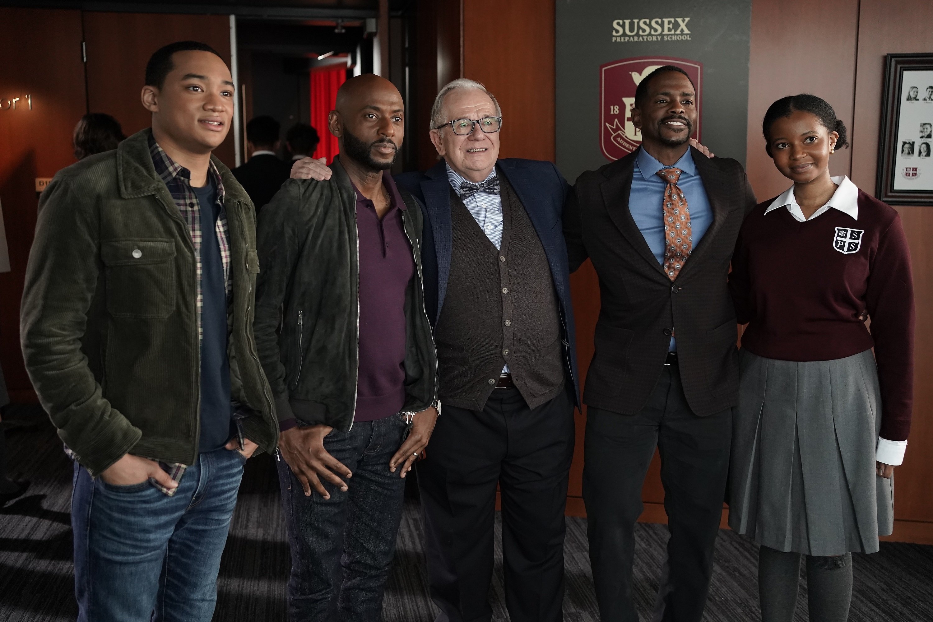 'A Million Little Things' Adam Swain, Romany Malco, Sam Anderson, Keith Robinson, and Tebo Nzeku posing for a photo