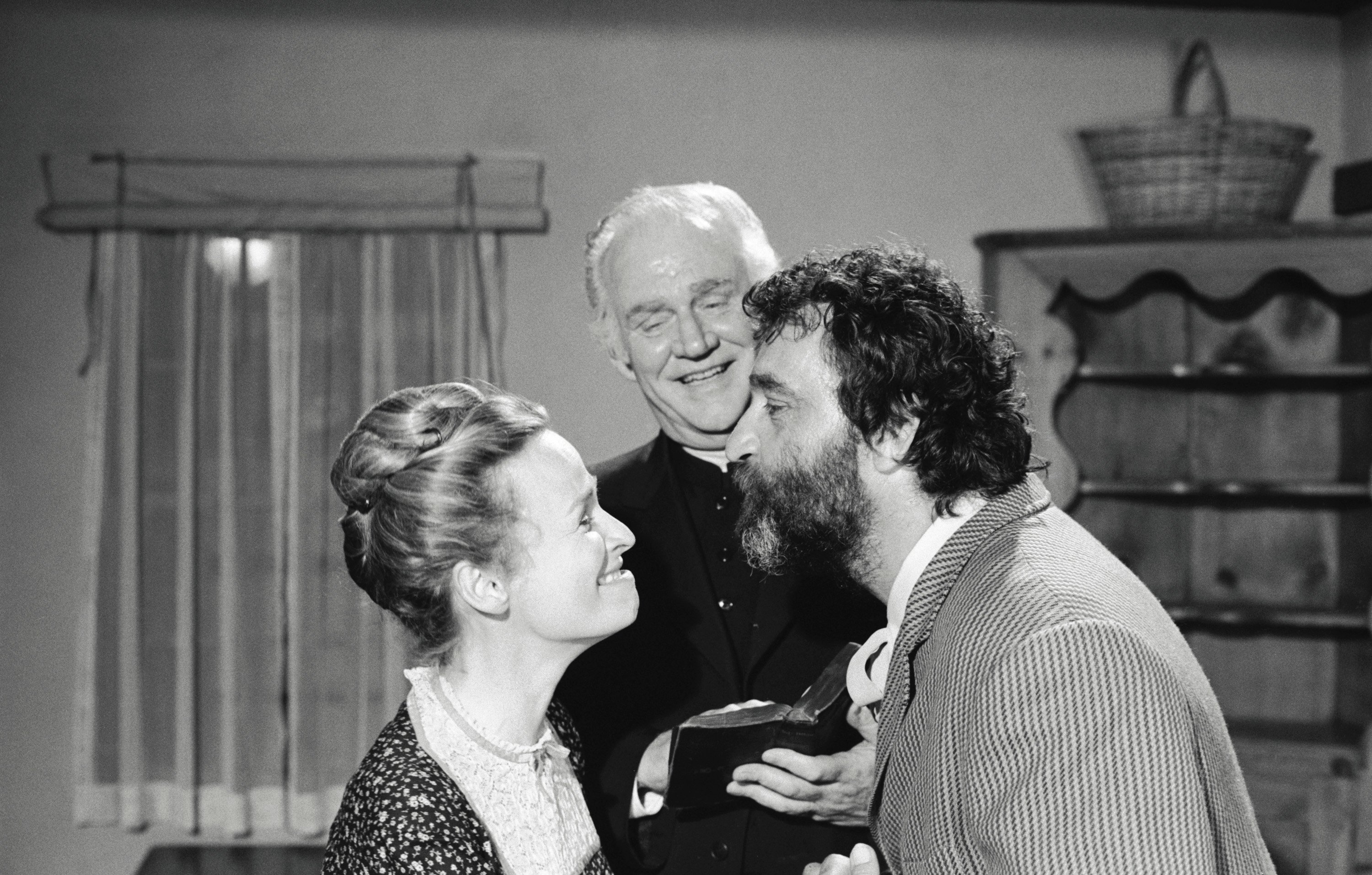Bonnie Bartlett, Dabbs Greer, Victor French of 'Little House on the Prairie' 