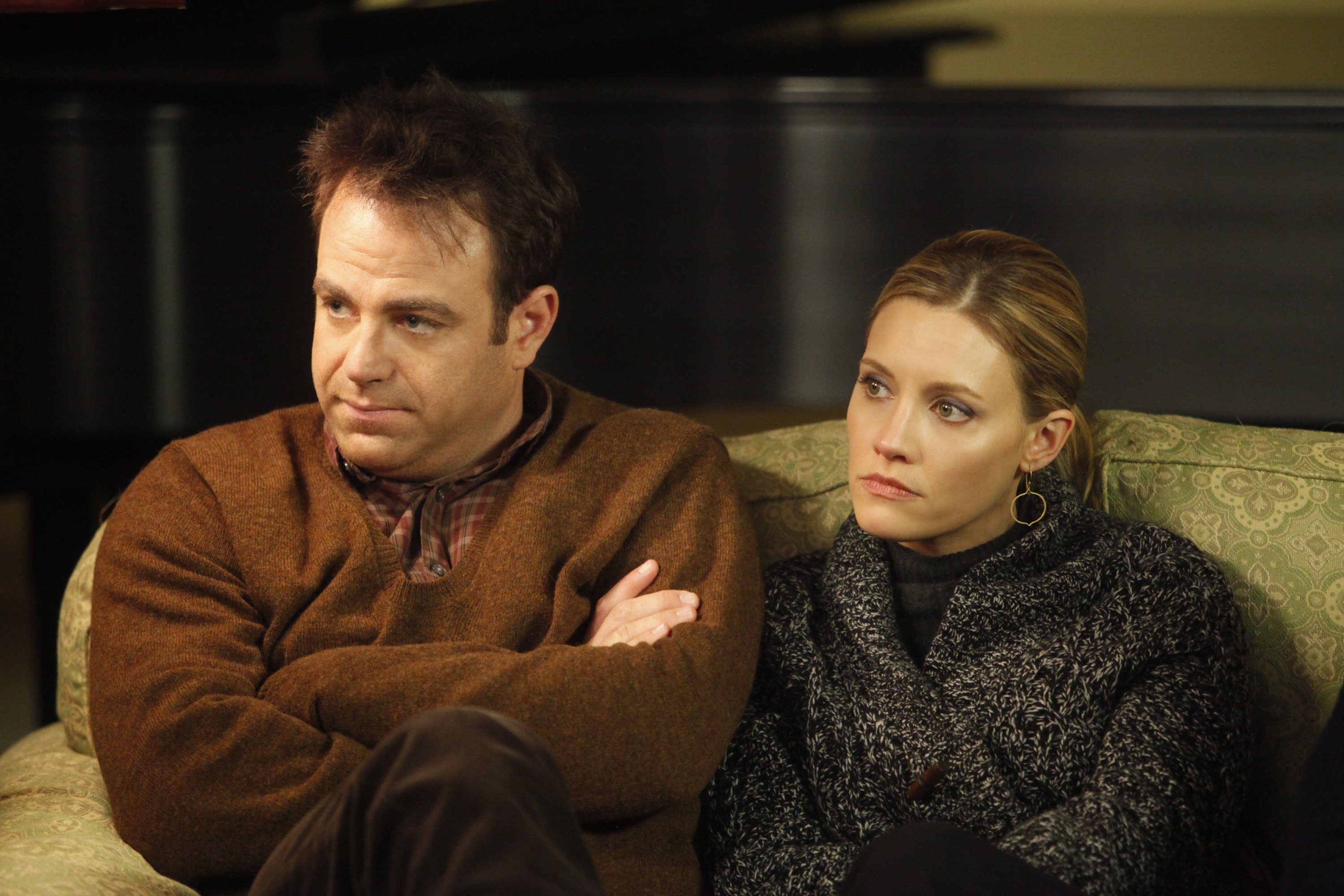 'Cruel Summer' Season 2 Paul Adelstein and Kadee Strickland sit together staring at something in 'Private Practice' cast members