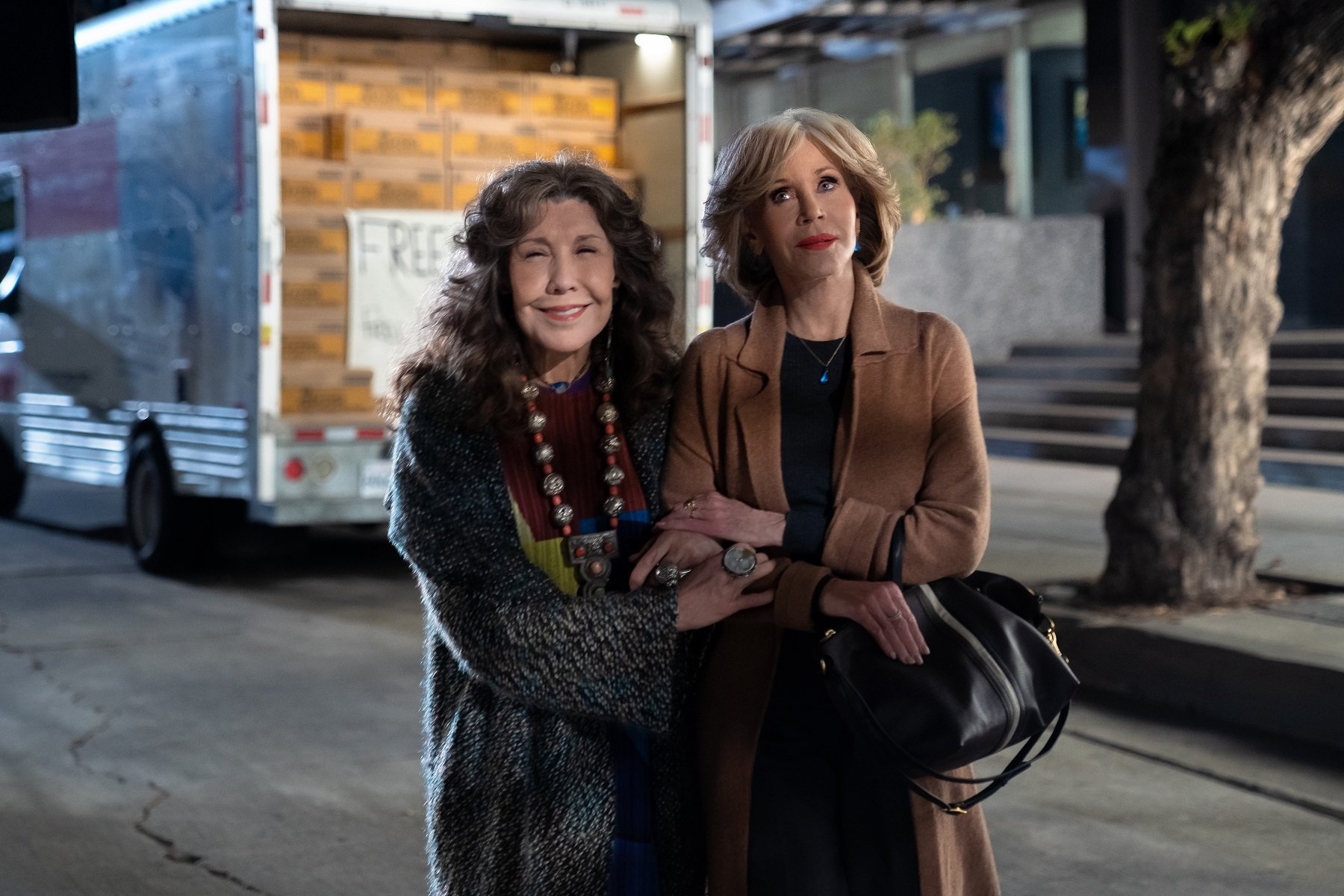 Lily Tomlin stars as Frankie and Jane Fonda as Grace in 'Grace and Frankie'