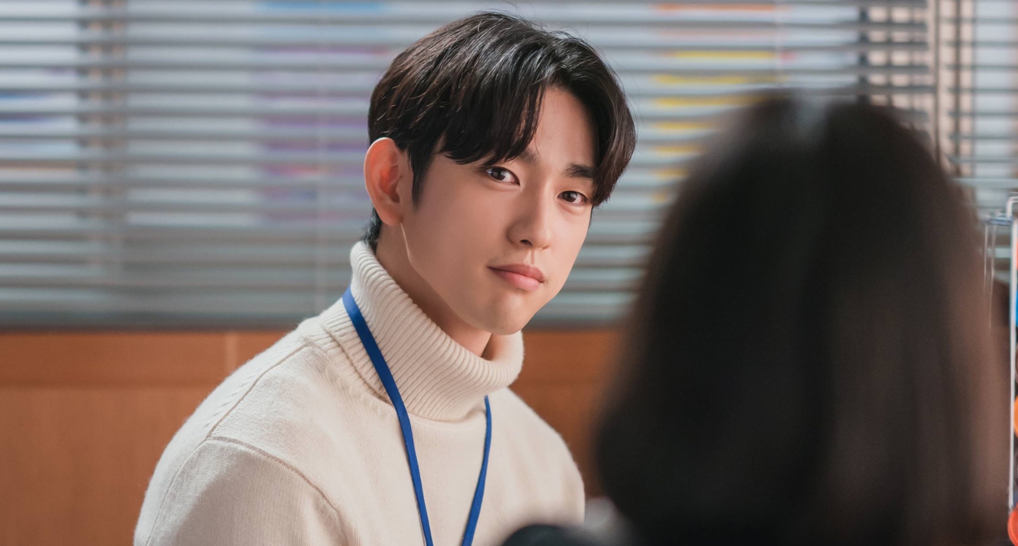 Jinyoung as Yoo Babi in 'Yumi's Cells' in relation to season 2 wearing turtleneck sweater.