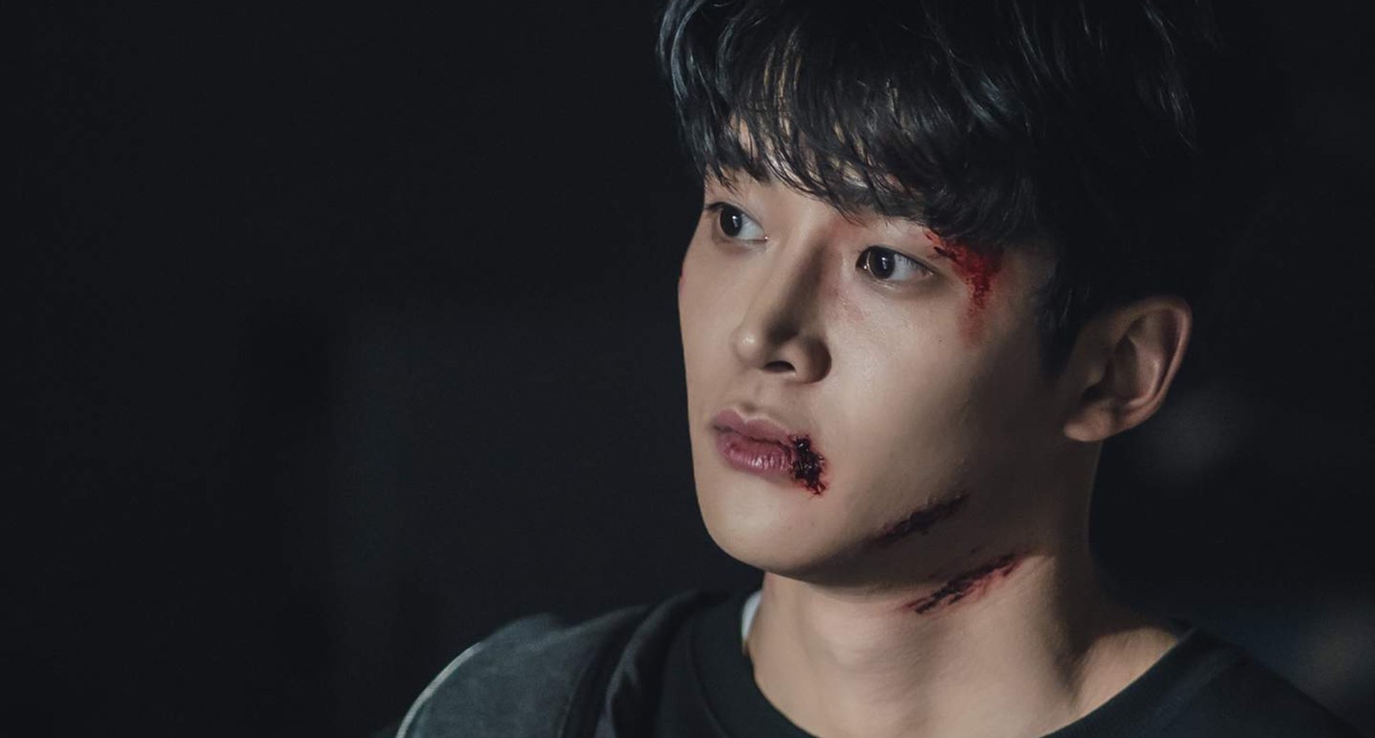 Jun-woong in 'Tomorrow' Episode 8 with bloody face.