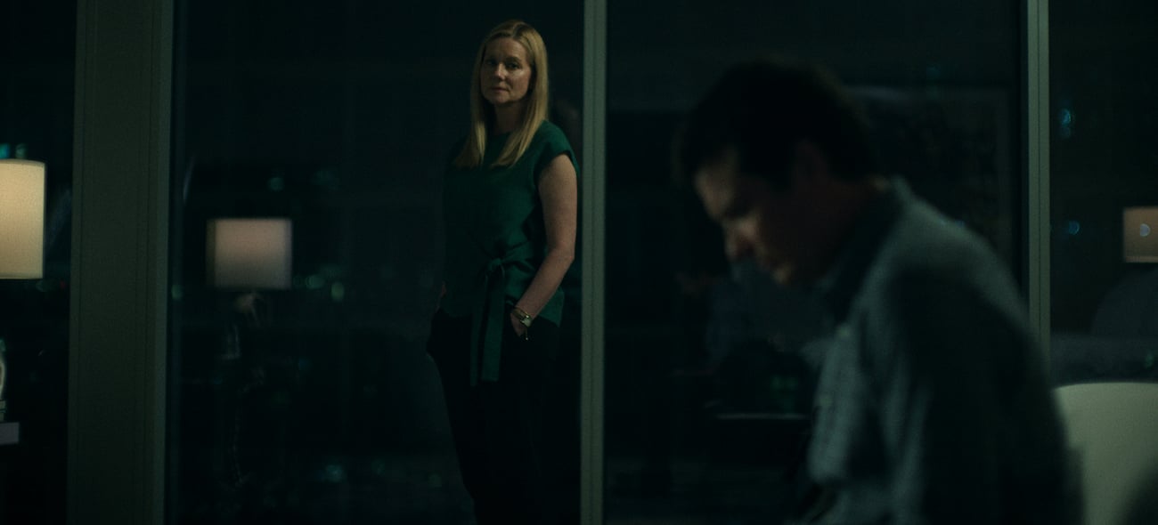 Laura Linney as Wendy Byrde, Jason Bateman as Marty Byrde in Season 4 Part 2 Episode 2