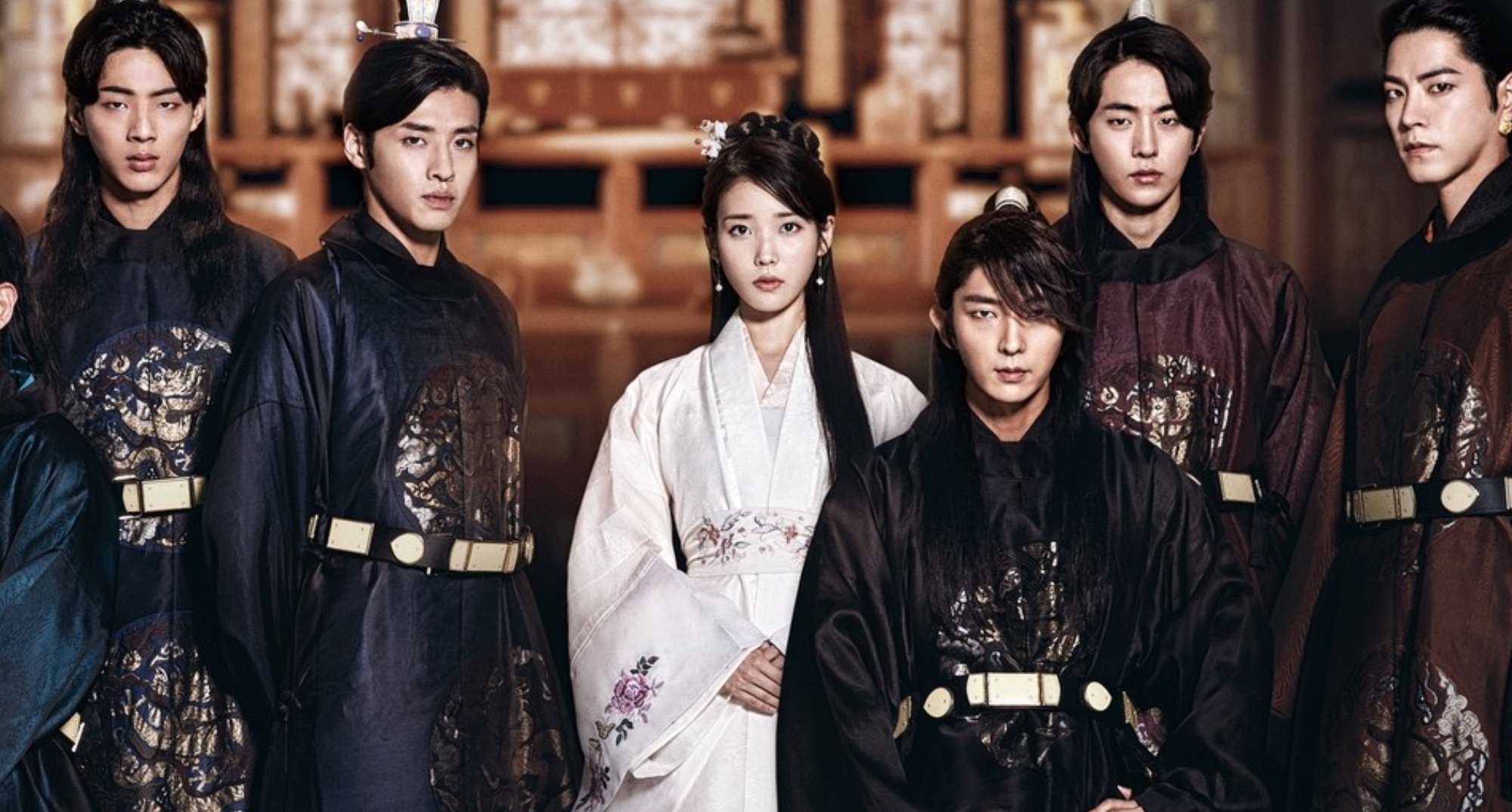 Main cast of 'Moon Lovers: Scarlet Heart Ryeo' K-drama in relation to extended ending wearing traditional attire.