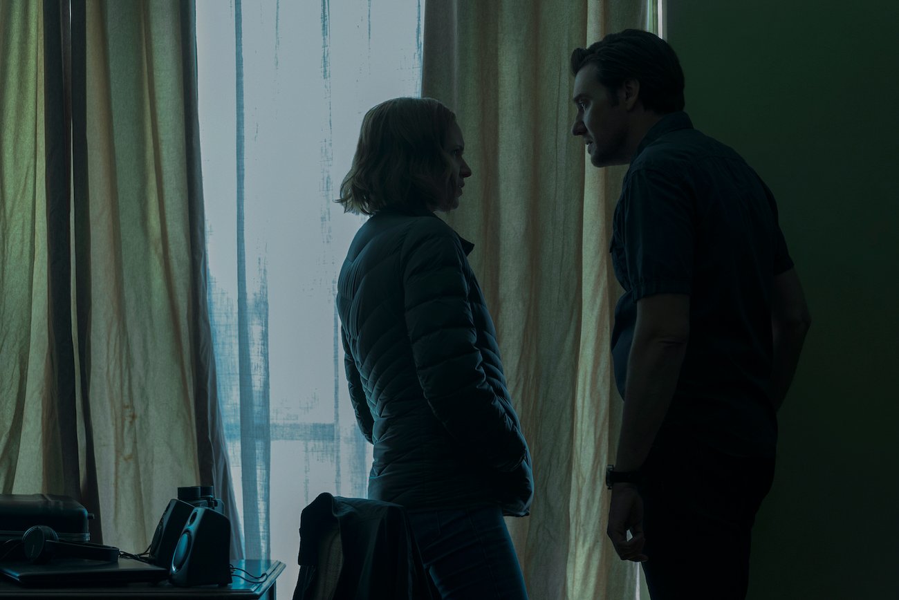 Rachel Garrison (Jordana Spiro) speaks with Roy Petty (Jason Butler Harner) in 'Ozark' Season 2