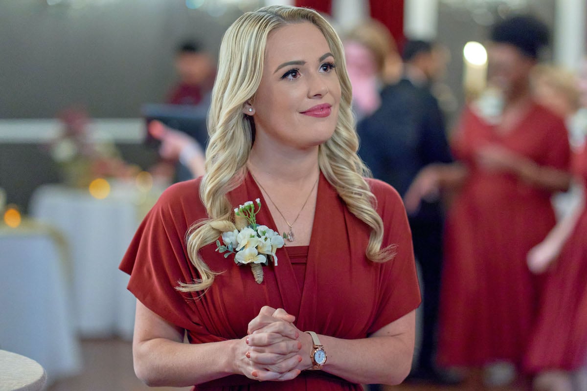Cindy Busby, Andrea Brooks Star in New Hallmark Movies in May 2022