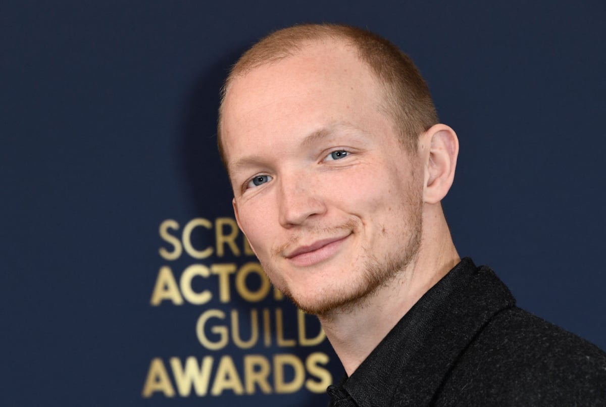 Yellowstone Jefferson White in a close-up photo arrives for the 28th Annual Screen Actors Guild