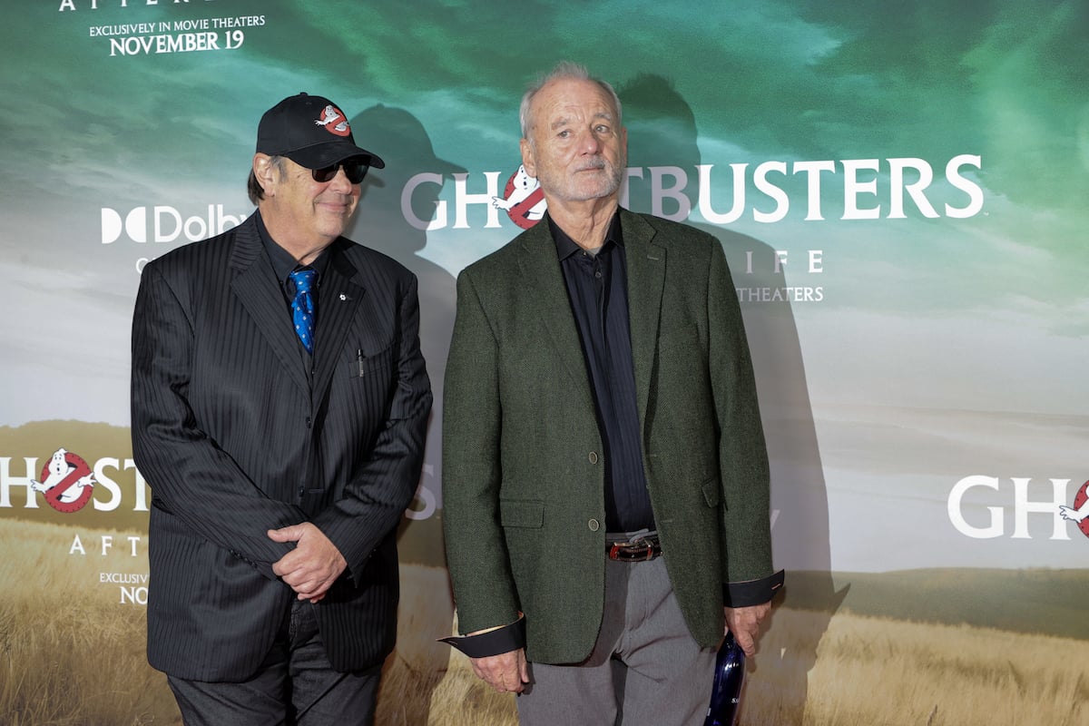 Dan Aykroyd and Bill Murray pose on the red carpet