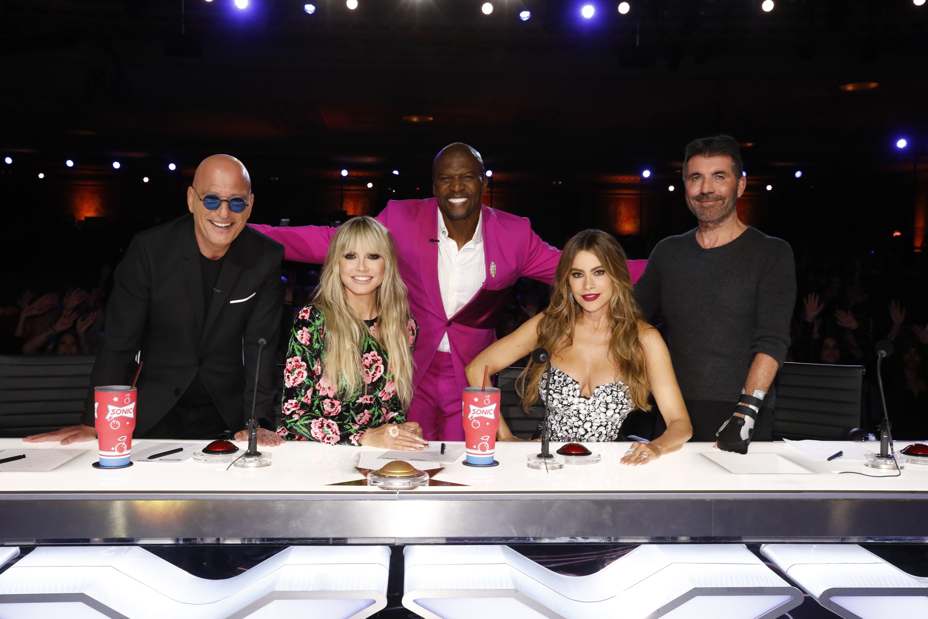'America's Got Talent' judges and host Howie Mandel, Heidi Klum, Terry Crews, Sofia Vergara, Simon Cowell posing together