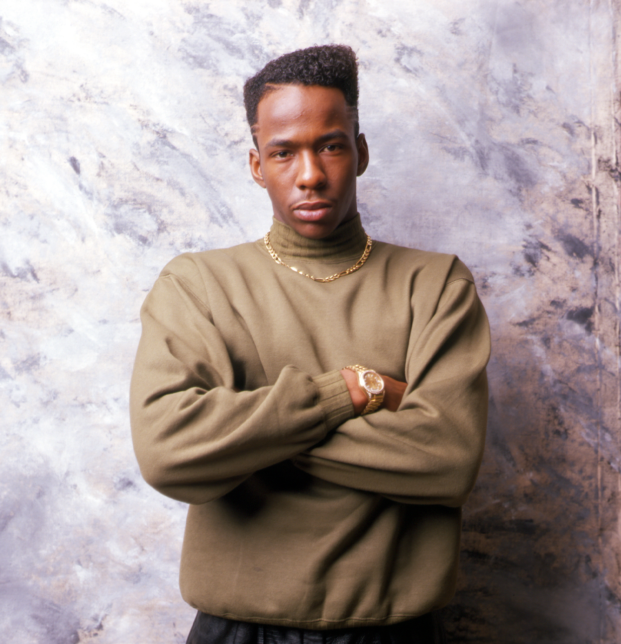 Bobby Brown poses for photo; Brown claims he dated Janet Jackson in the 1980s