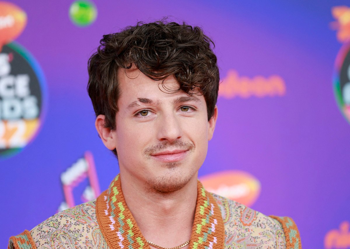 Singer-songwriter Charlie Puth attends the 2022 Nickelodeon Kids' Choice Awards
