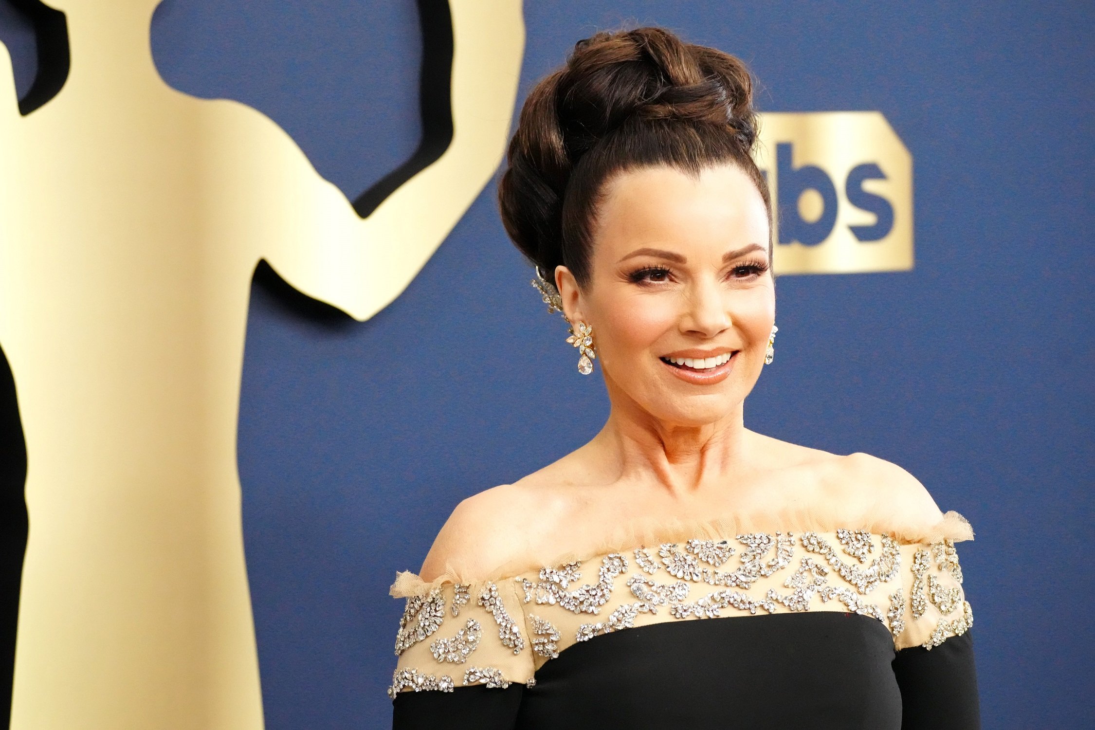 Fran Drescher attends the 28th Annual Screen Actors Guild Awards at Barker Hangar