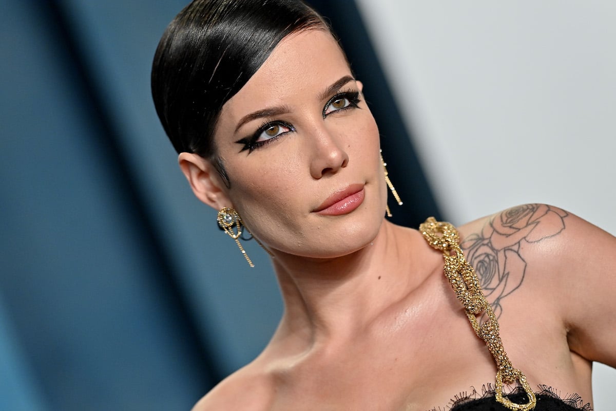 Halsey poses at an event.