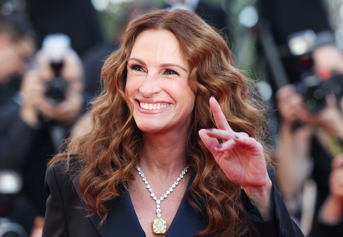 Julia Roberts diamond necklace Cannes 2022