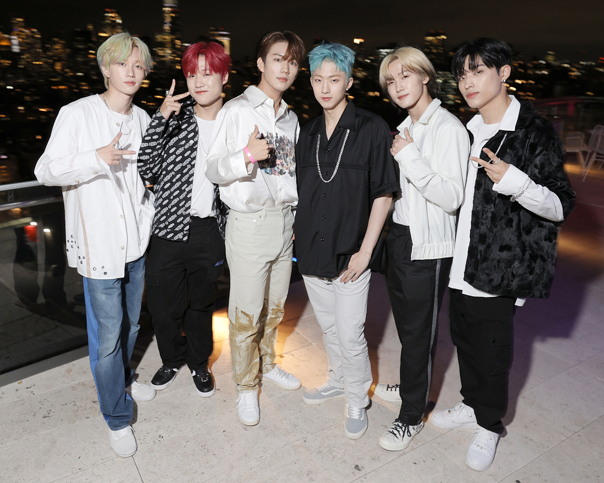 10 Best English Cover Songs by K-Pop Artists