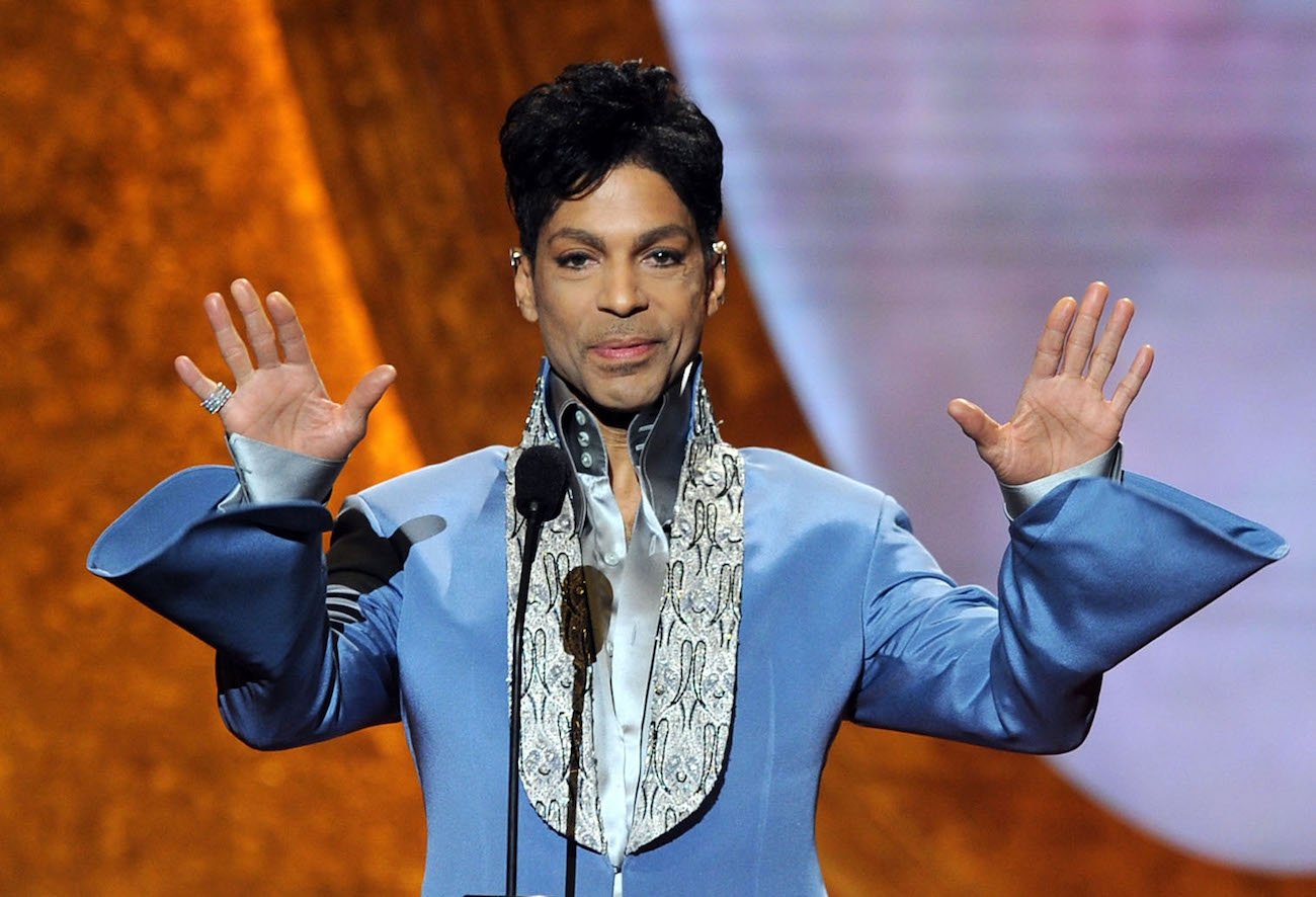 Prince speaking at the 2011 NAACP Image Awards.