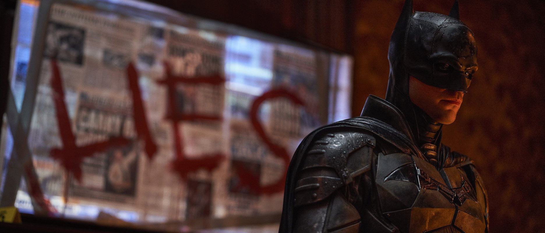 'The Batman': Robert Pattinson's Batman reads Riddler clues, and meets The Joker in a deleted scene