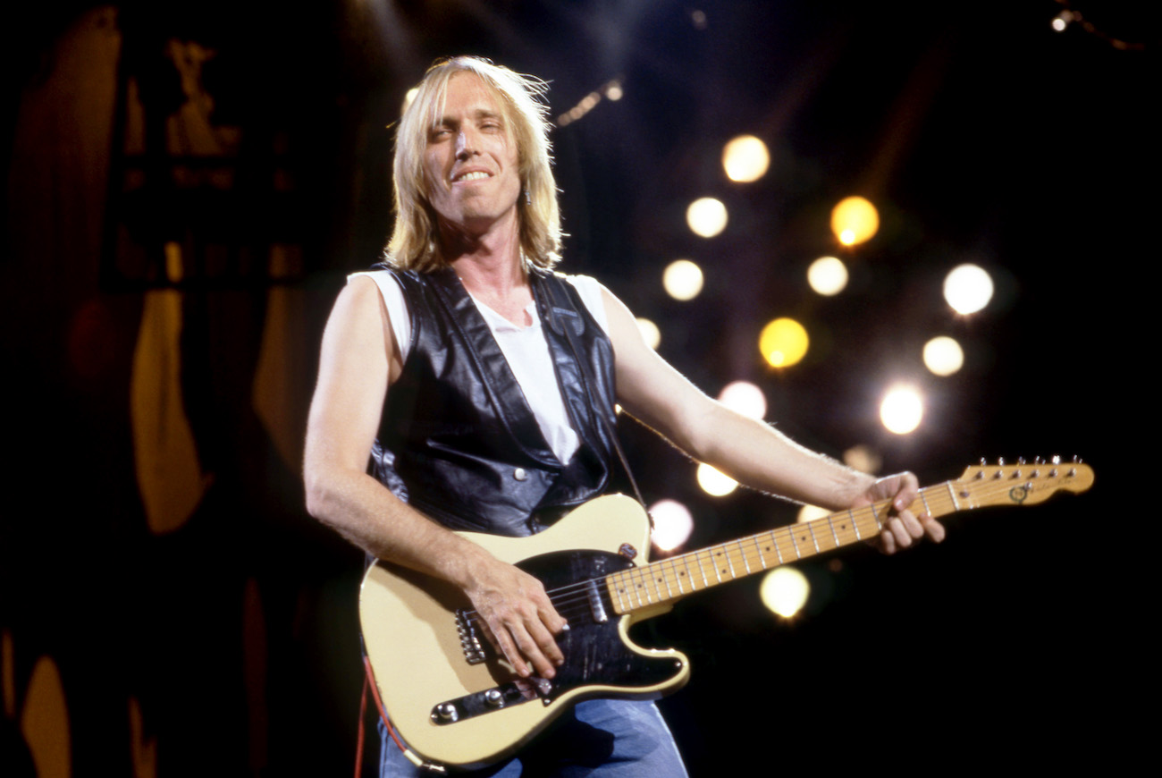 Tom Petty and the Heartbreakers performing during the 1987 Rock 'N' Roll Caravan Tour.