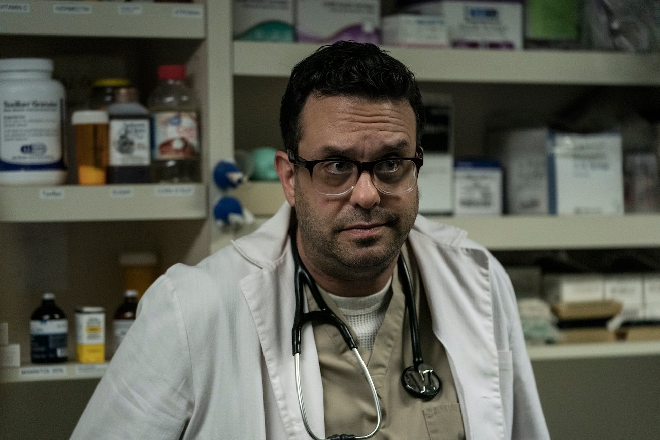 Vet Caldera (Joe DeRosa) in 'Better Call Saul' Season 6 episode 'Axe and Grind'