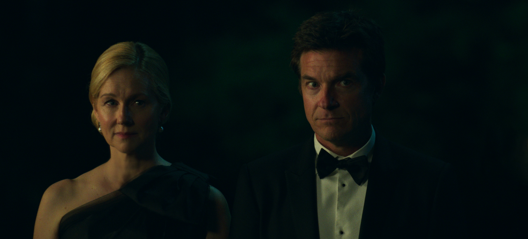 Wendy (Laura Linney) and Marty Byrde (Jason Bateman) dressed for the Missouri Belle event in the 'Ozark' finale