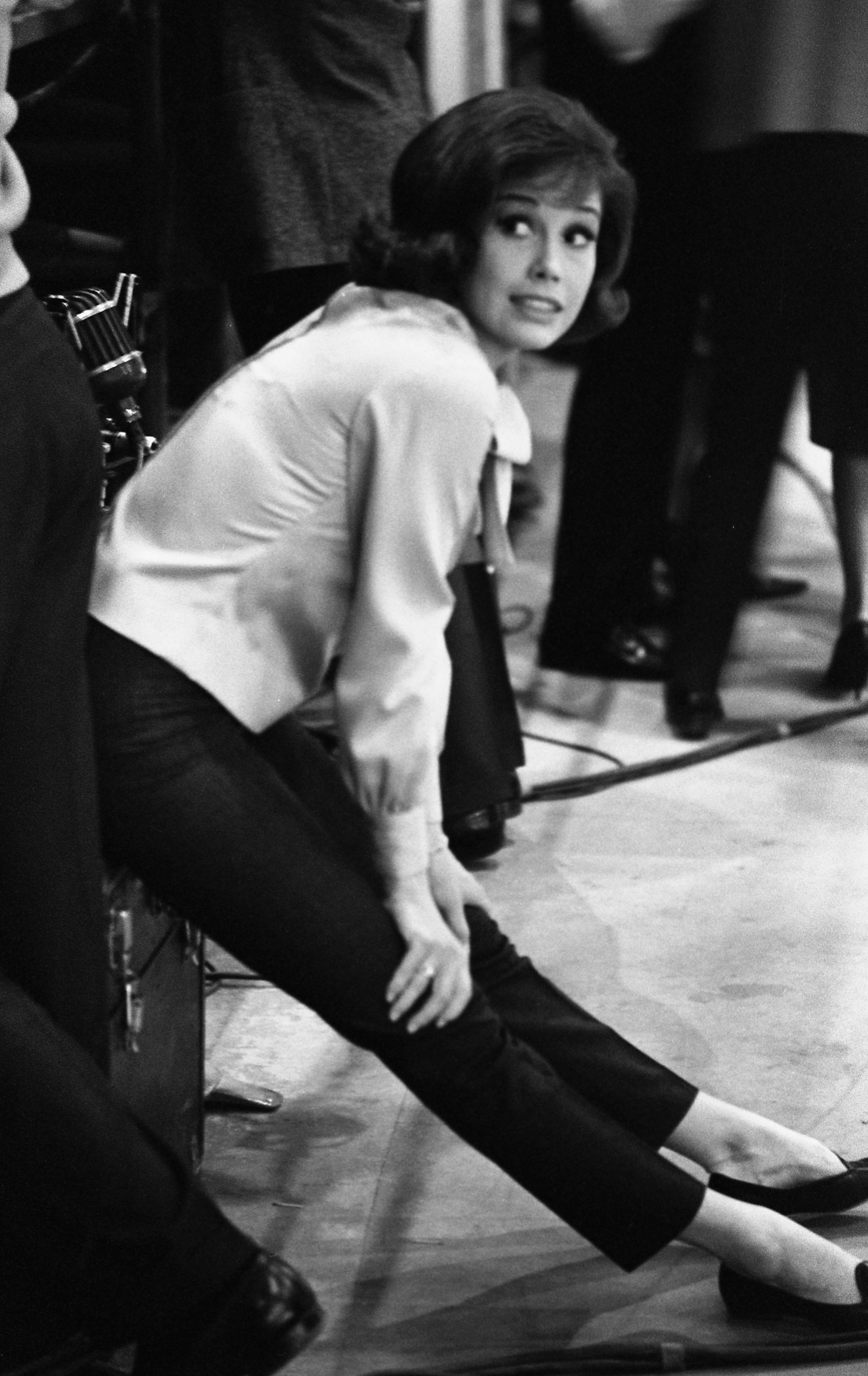 Mary Tyler Moore in rehearsal for The Dick Van Dyke Show on December 2, 1963
