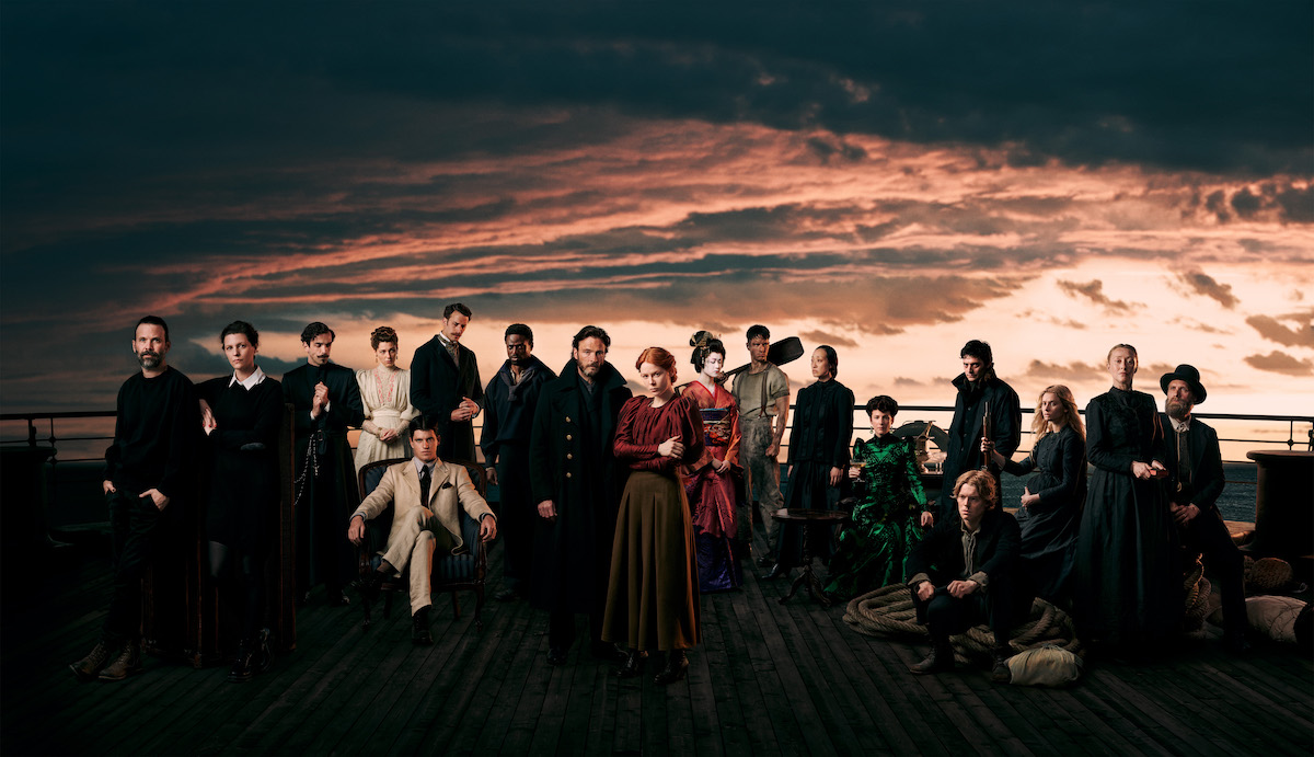 group photo of cast of '1899' on Netflix