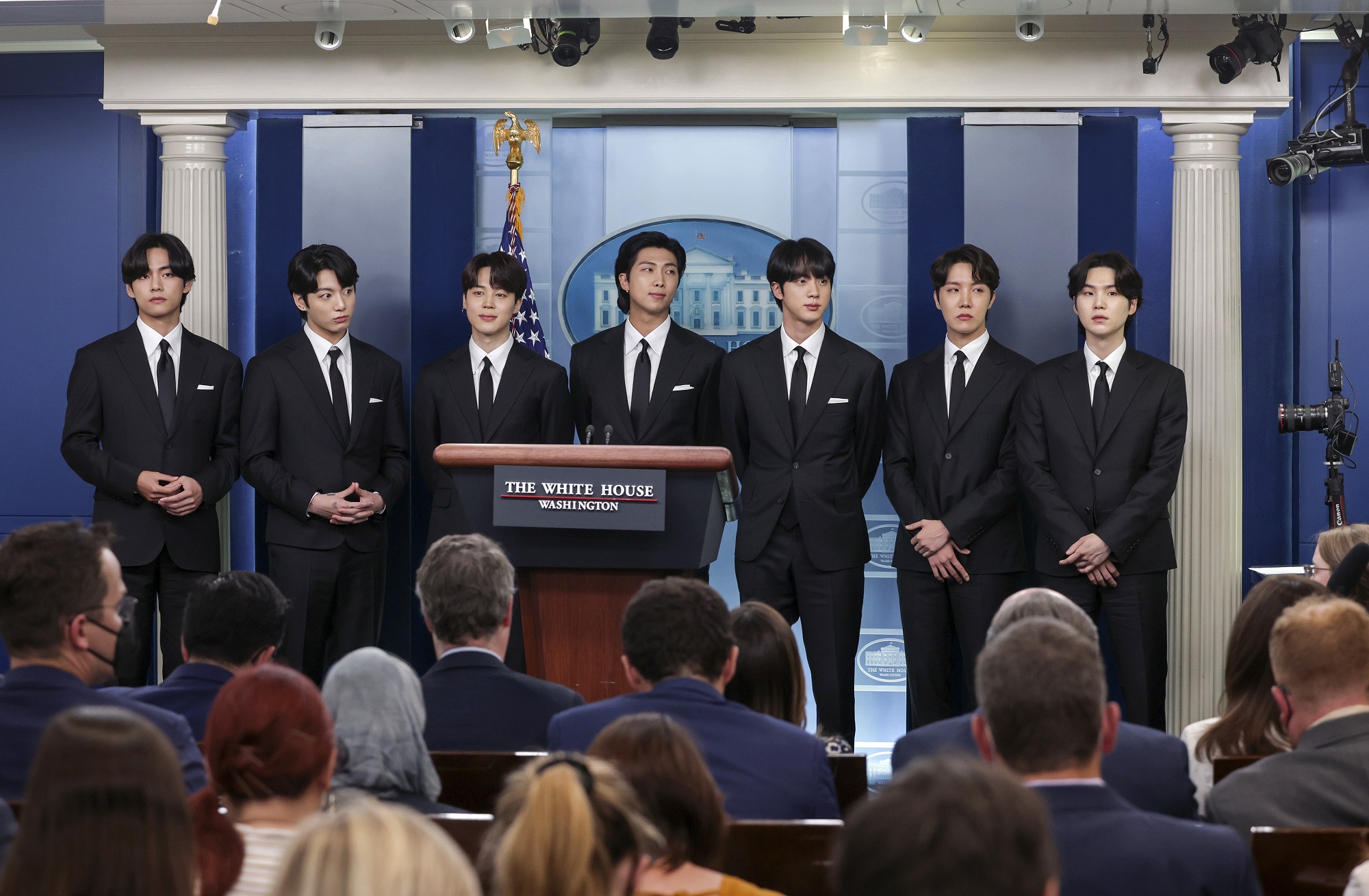 V, Jungkook, Jimin, RM, Jin, J-Hope, and Suga of BTS at the White House