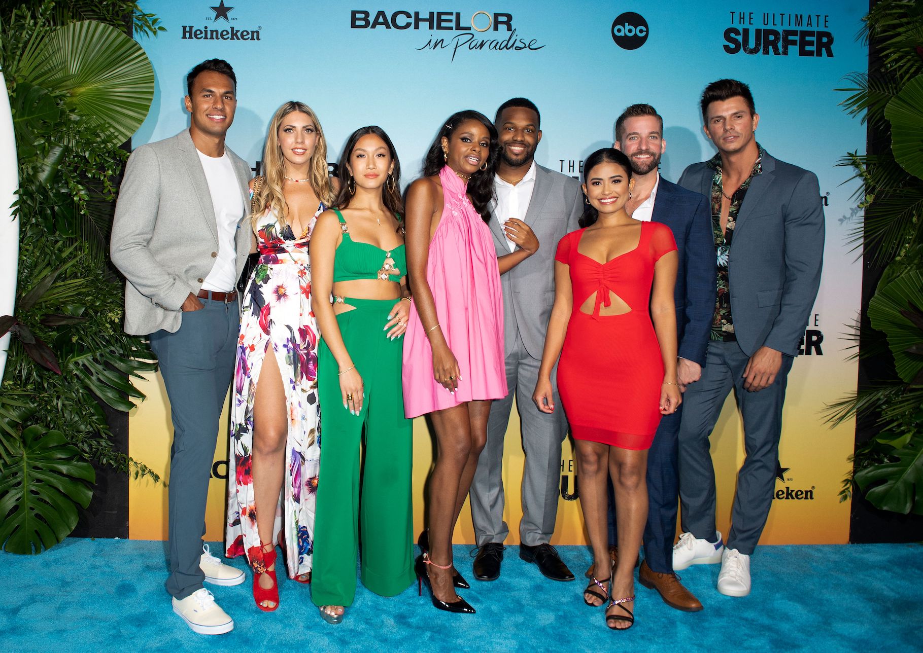 'Bachelor in Paradise' Season 7 cast standing together at an event