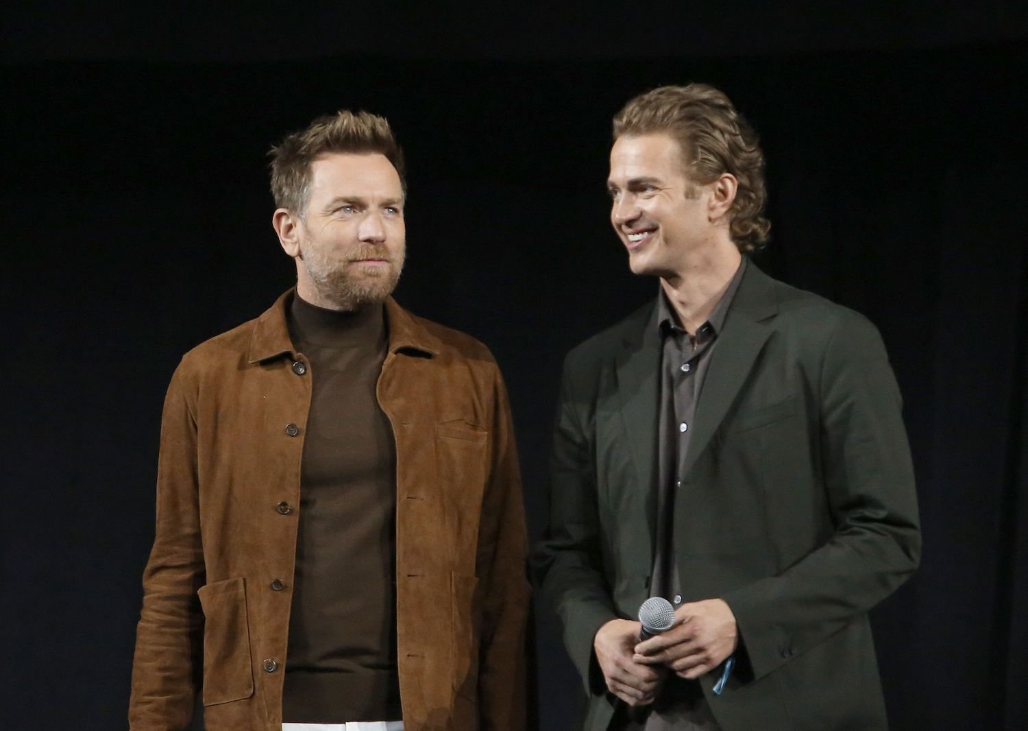 Ewan McGregor and Hayden Christensen from the 'Obi-Wan Kenobi' series speaking on stage