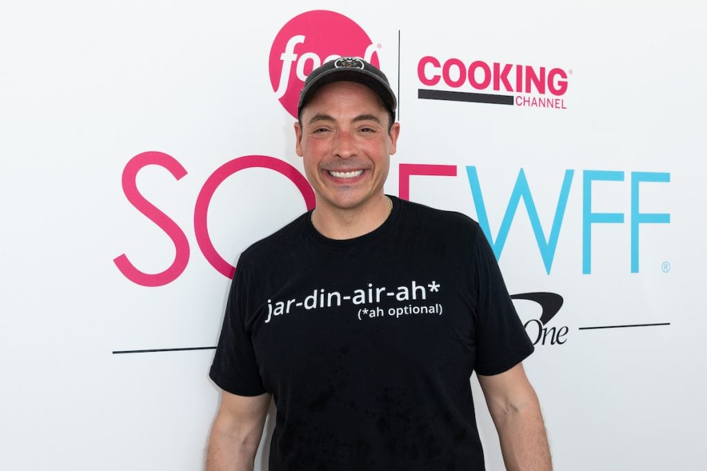 Jeff Mauro mostró sus recetas en el South Beach Wine & Food Festival 2022 en 2022.