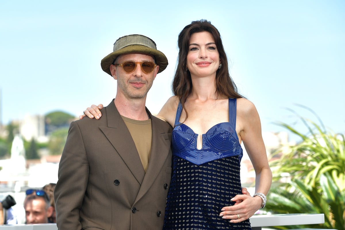 Anne Hathaway Tried To ‘Reflect’ Jeremy Strong’s Method Acting in ‘Armageddon Time’