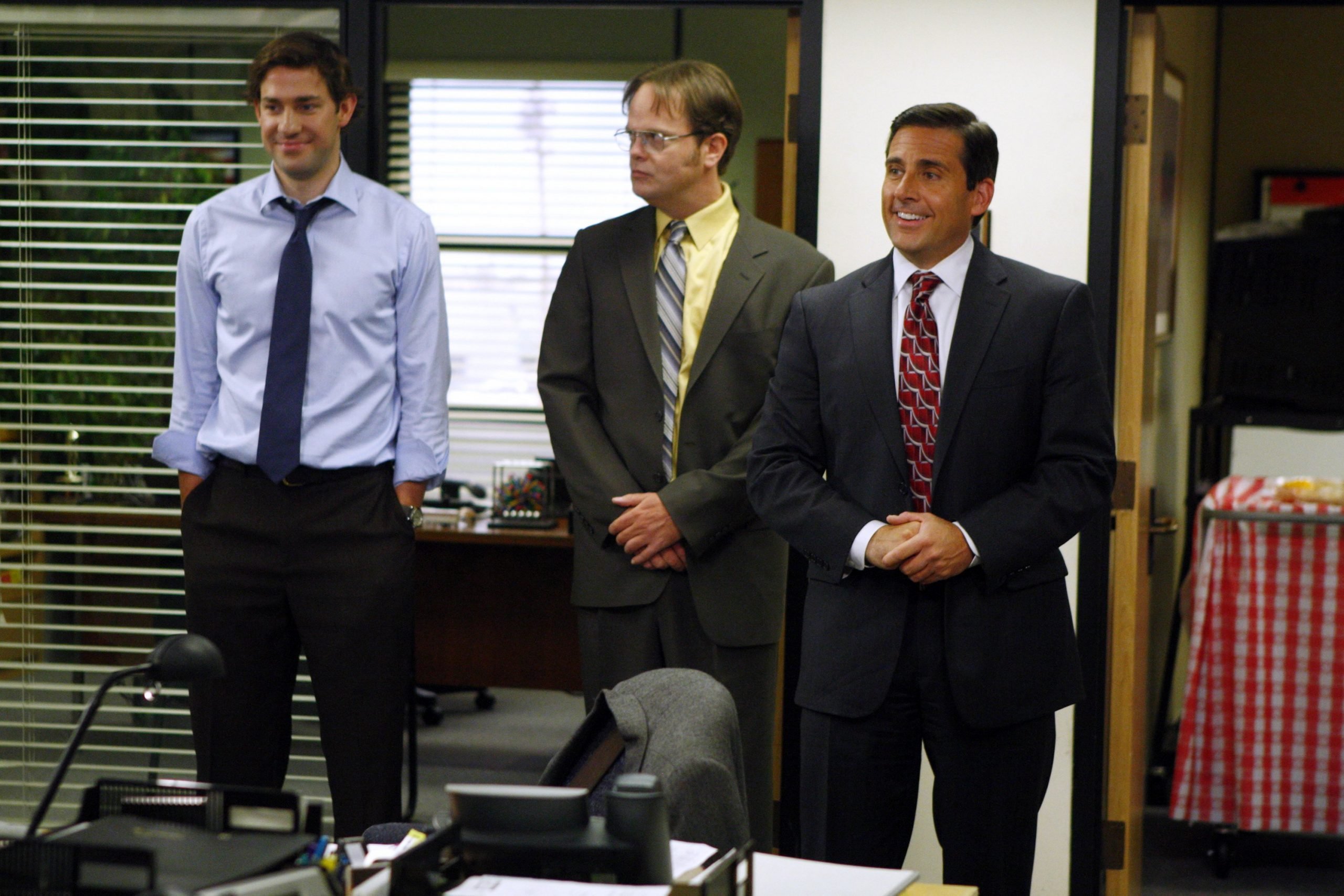 John Krasinski as Jim Halpert, Rainn Wilson as Dwight Schrute, Steve Carell as Michael Scott in The Office